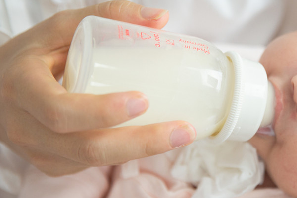 断奶后多久来月经 宝宝断奶的时间和注意事项