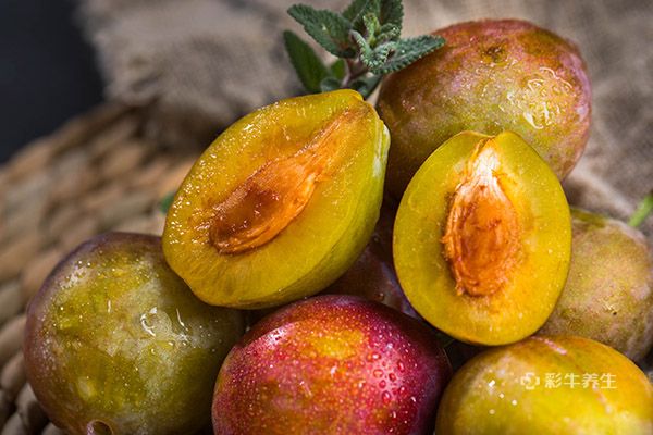 西梅孕妇可以吃吗 孕妇吃西梅的好处