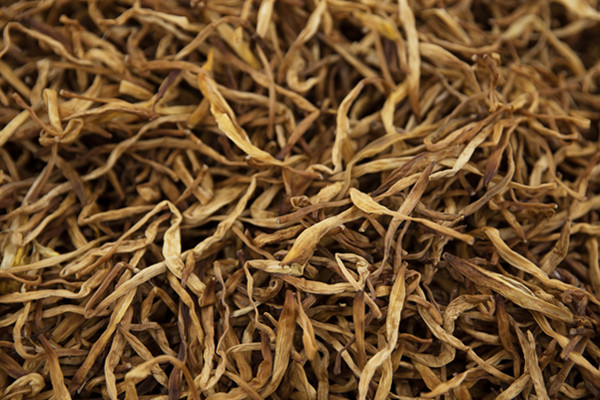 干黄花菜孕妇可以吃吗 吃黄花菜有哪些好处