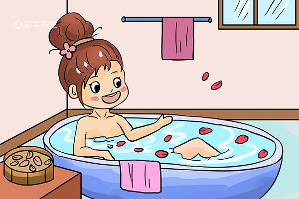 冬天频繁洗澡危害 冬天频繁洗澡对身体的影响