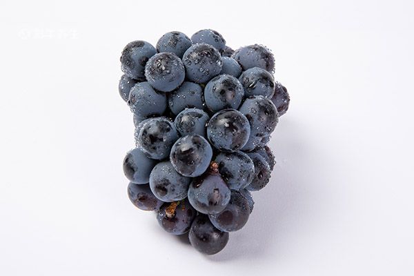 女性吃葡萄有什么好处 女性吃葡萄的功效