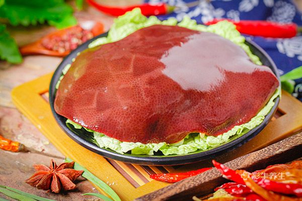 孕妇羊水少吃什么补得快 吃什么可以补羊水