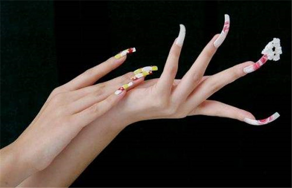 秋季手干怎么办 秋季手部如何护理