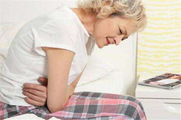 秋季肺躁有什么症状 秋季的肺躁表现