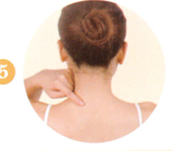 哮喘艾灸哪个部位图解