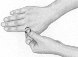 肩周炎按摩部位图解