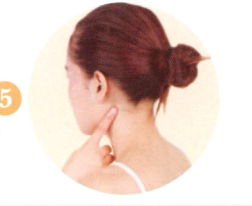 面神经麻痹艾灸哪个部位图解