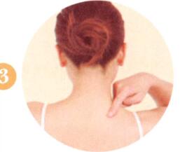 落枕艾灸哪个部位图解