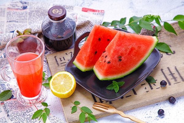 孕妇能不能吃西瓜 孕妇吃西瓜的注意事项