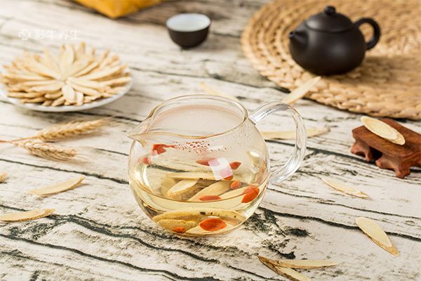 黄芪和西洋参能一起泡水喝吗  西洋参和黄芪泡水的功效与作用