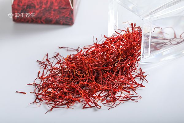 藏红花泡酒的功效 藏红花泡酒有什么好处