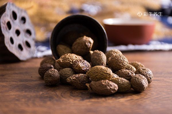 胖大海和金银花泡水喝的功效 胖大海金银花茶的好处