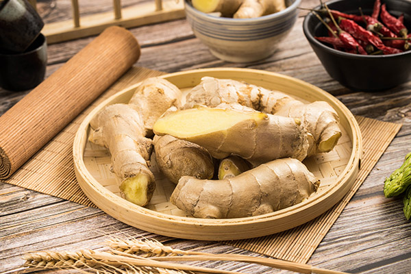 女人长期喝姜水好吗 喝姜水的功效与作用