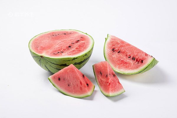 孕妇能不能吃西瓜 孕妇吃西瓜的注意事项