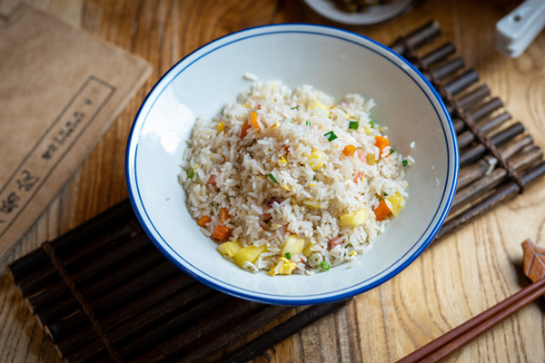 小孩不吃饭怎么办 小孩不爱吃饭的原因以及处理办法