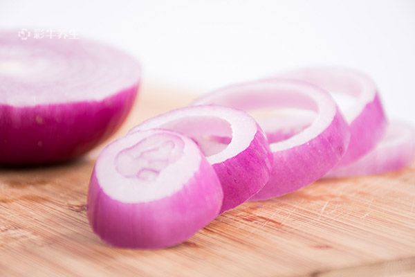 女人吃洋葱有什么好处 女人吃洋葱的功效