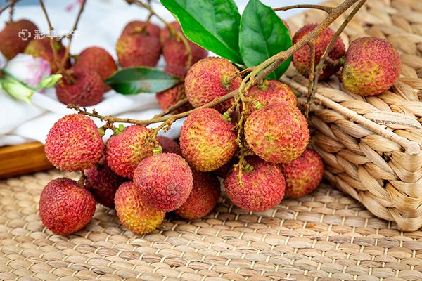 经期可以吃荔枝吗 经期吃荔枝有什么好处