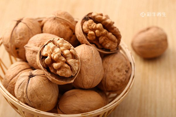 分心木泡水喝的功效和副作用