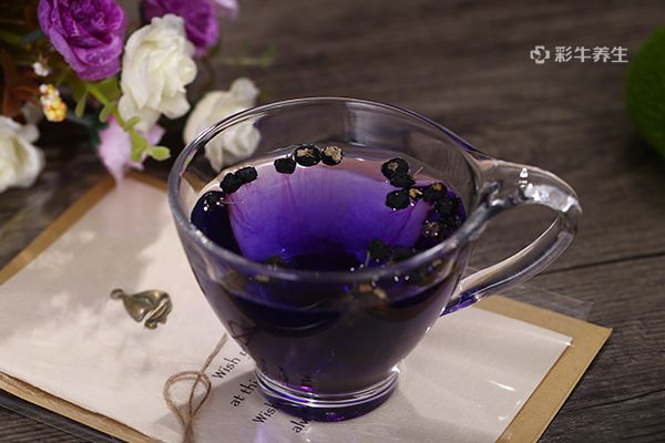 泡黑枸杞用多少度的水 黑枸杞泡水喝的好处