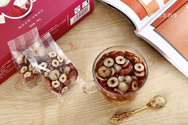 山楂陈皮泡水喝的功效 山楂陈皮泡水喝有什么好处