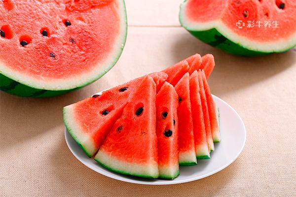 月经期间可以吃西瓜吗 月经期间不能吃什么水果