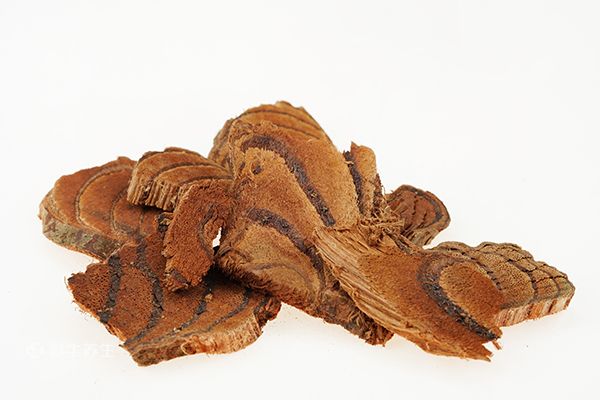 鸡血藤可以每天泡水喝吗 鸡血藤的功效与作用