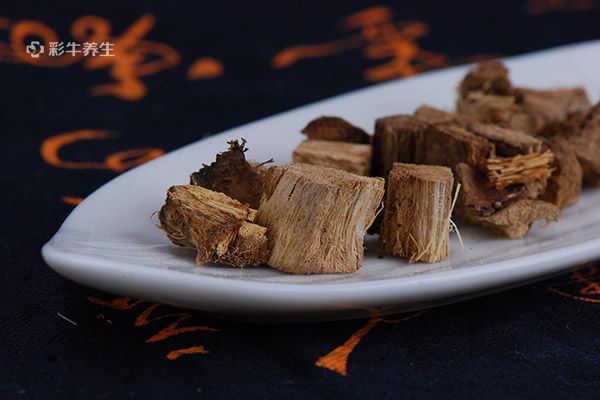 葛根泡水喝的功效 葛根泡水喝有什么好处