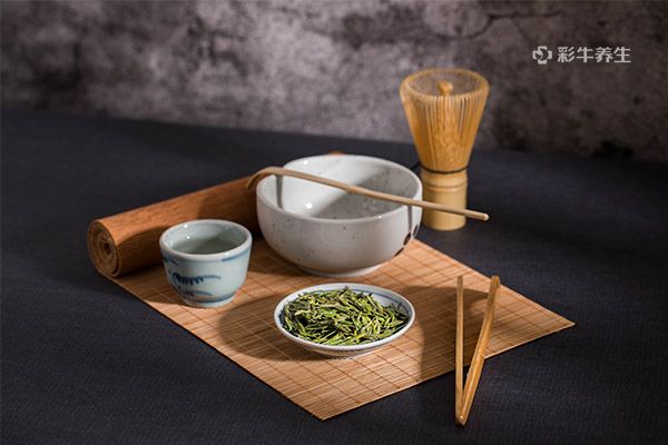 竹叶泡水喝的功效与作用 竹叶泡水喝的好处