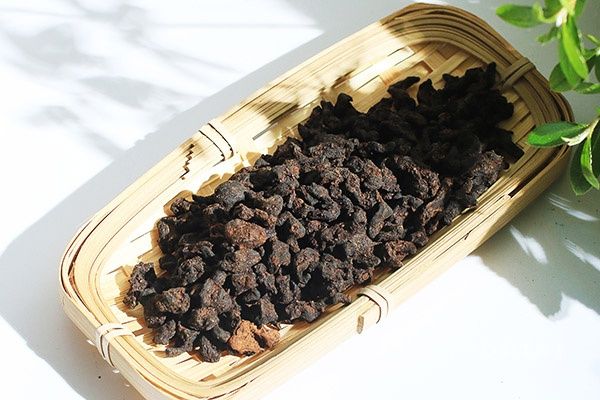 黄精枸杞泡水喝的功效 黄精枸杞泡水喝有什么好处