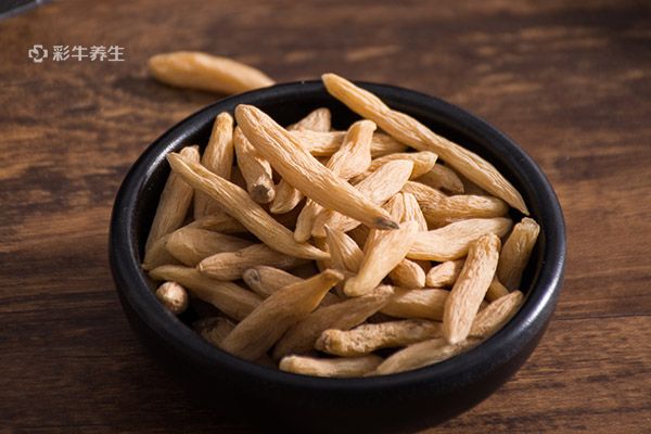 西洋参和什么搭配泡水 西洋参搭配什么泡水喝效果好