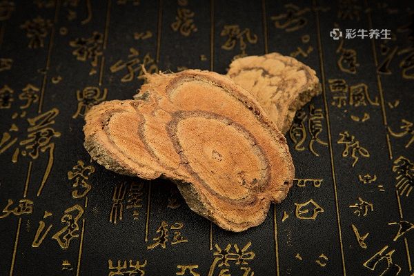 鸡血藤泡酒的功效与作用 鸡血藤泡酒的好处