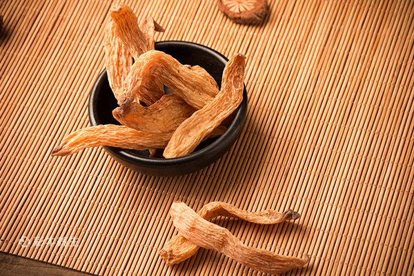 天麻泡水喝的步骤 天麻泡水喝的功效