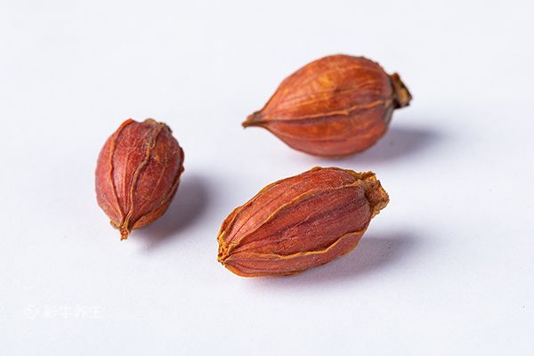 黄栀子泡水喝的功效 黄栀子泡水喝的好处