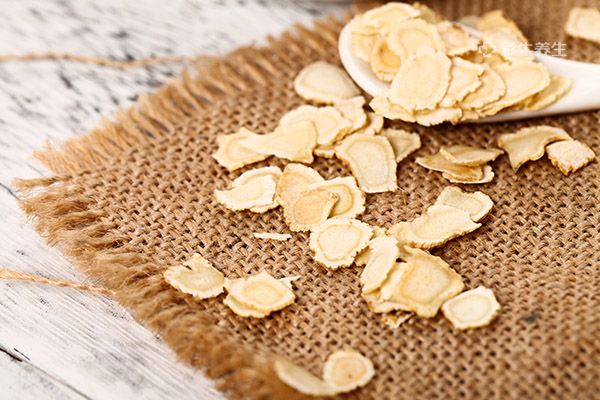 西洋参泡酒功效与作用 西洋参泡酒有什么好处