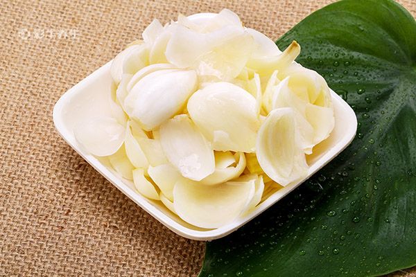 百合泡水喝的功效 百合泡水喝有什么好处