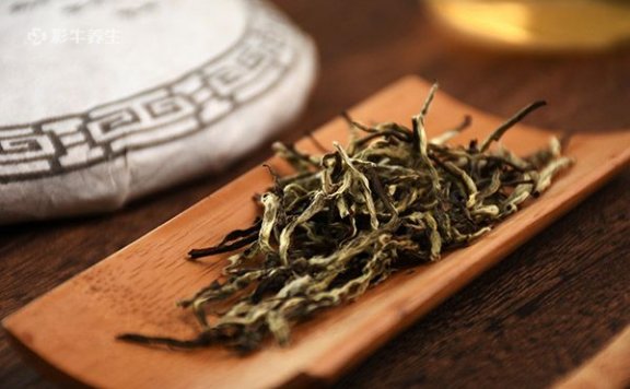 女性喝白茶的好处和坏处 女性喝白茶的利弊