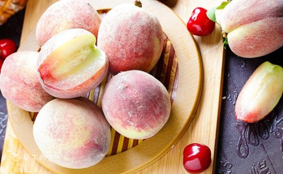 孕妇能不能吃桃子 孕妇吃桃子的好处