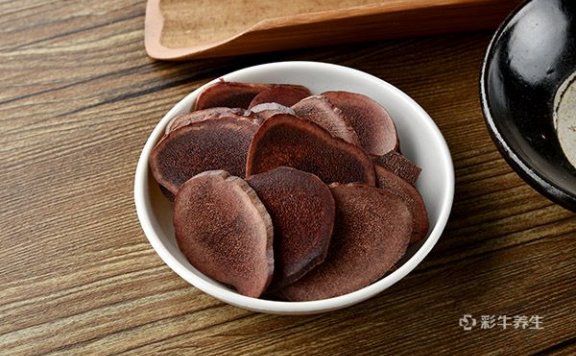 鹿茸片泡水功效与作用 鹿茸片泡水喝的好处